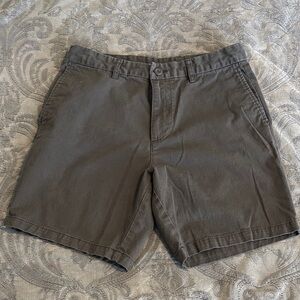 Old Navy Men's Charcoal Flat Front Shorts